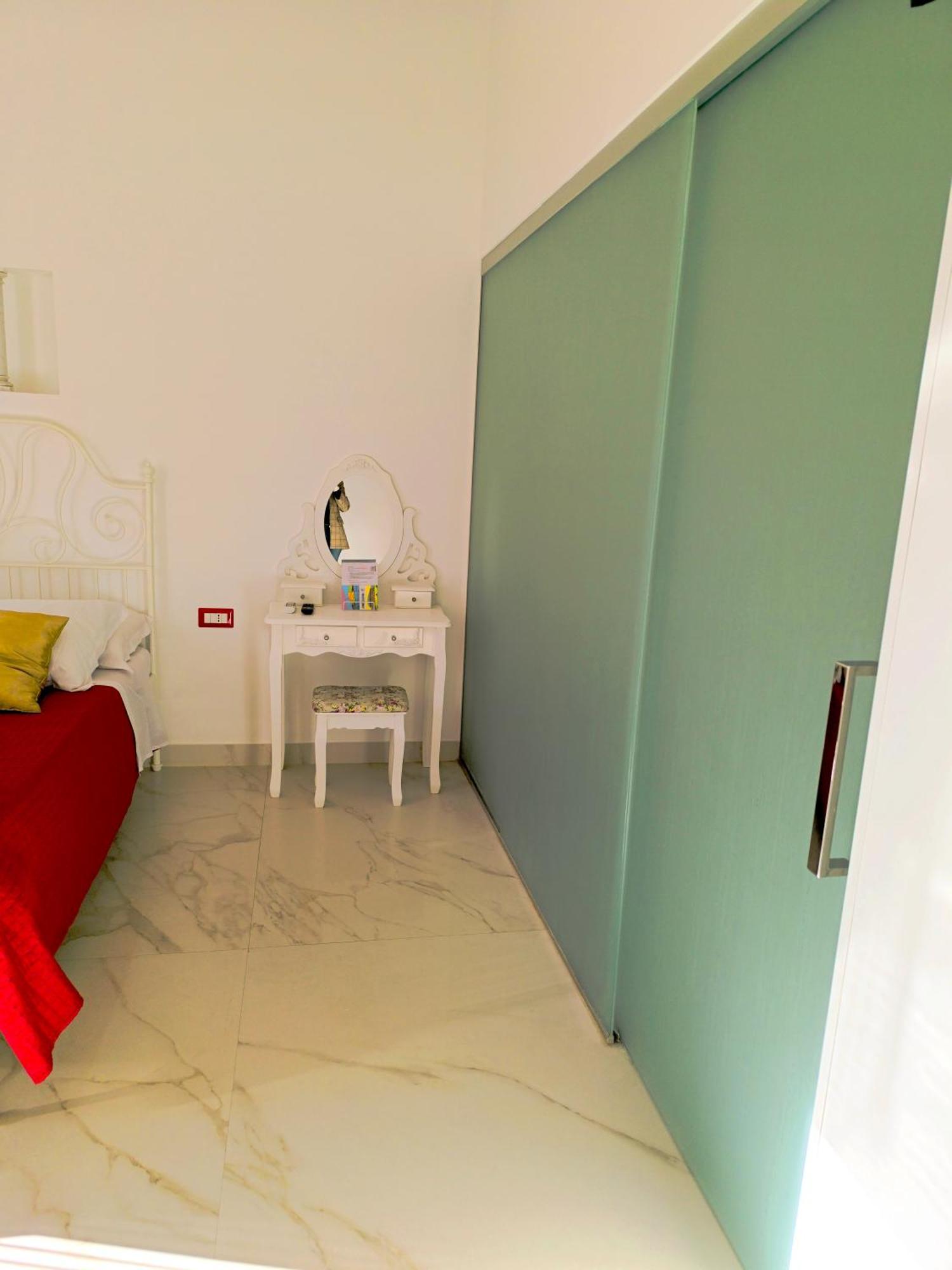 I Migliori Artisti Hotel Napoli Bagian luar foto