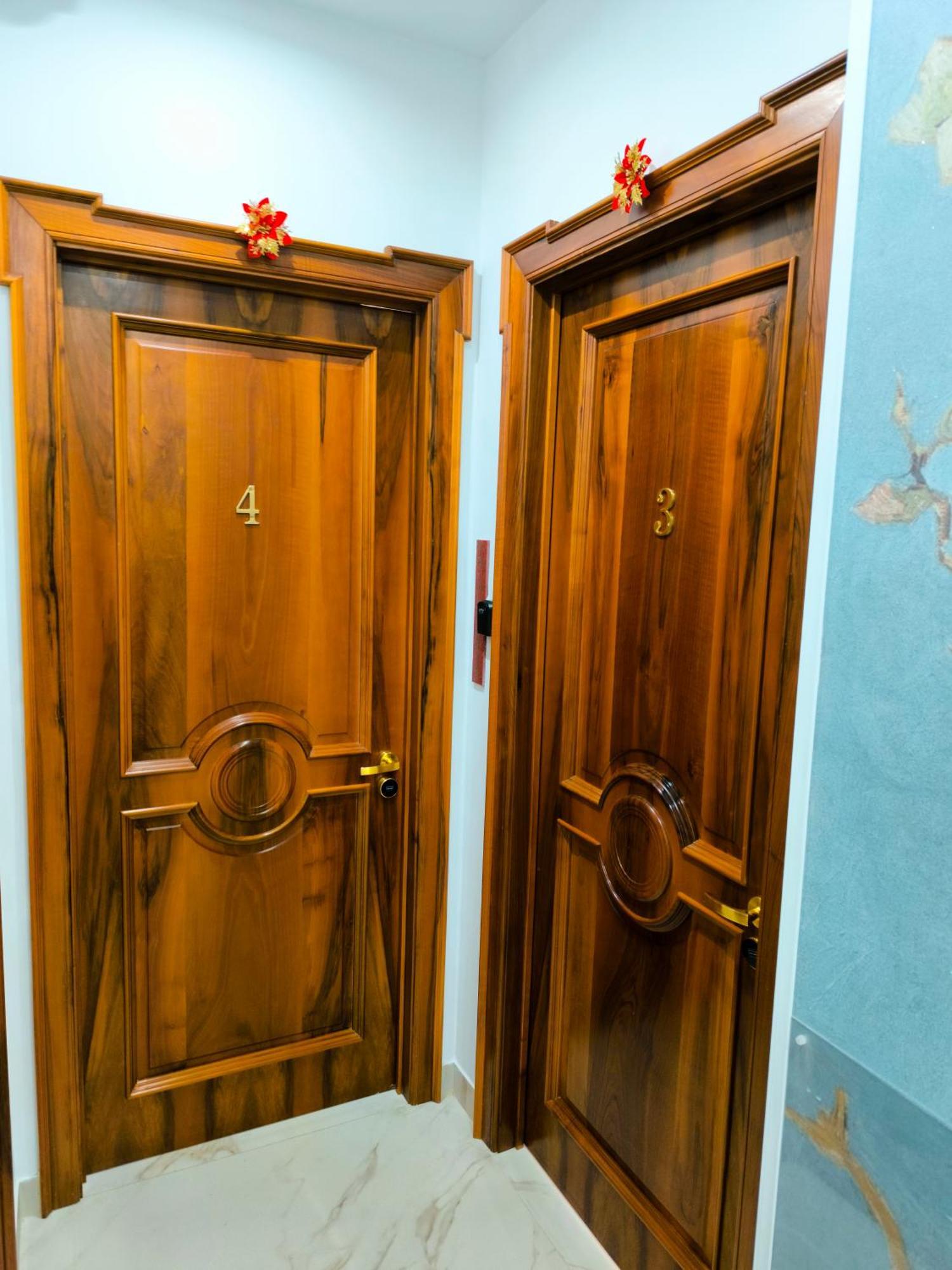 I Migliori Artisti Hotel Napoli Bagian luar foto